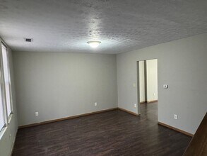 401-407 Gilbert St-Unit -403 in Columbus, OH - Building Photo - Building Photo