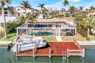 232 Conners Ave in Naples, FL - Building Photo - Building Photo