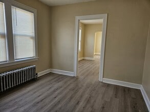 10008 S Michigan Ave in Chicago, IL - Building Photo - Building Photo