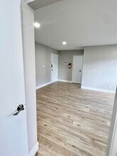 7212 JFK Blvd E in North Bergen, NJ - Building Photo - Building Photo