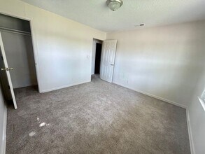 2755 S Greenwood St in Wichita, KS - Building Photo - Building Photo