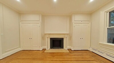 1712 Beacon St in Brookline, MA - Building Photo - Building Photo