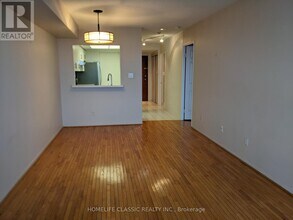 268-1268 Ridley Blvd in Toronto, ON - Building Photo - Building Photo