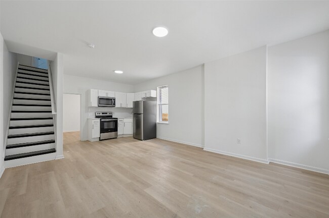 property at 1225 N Conestoga St