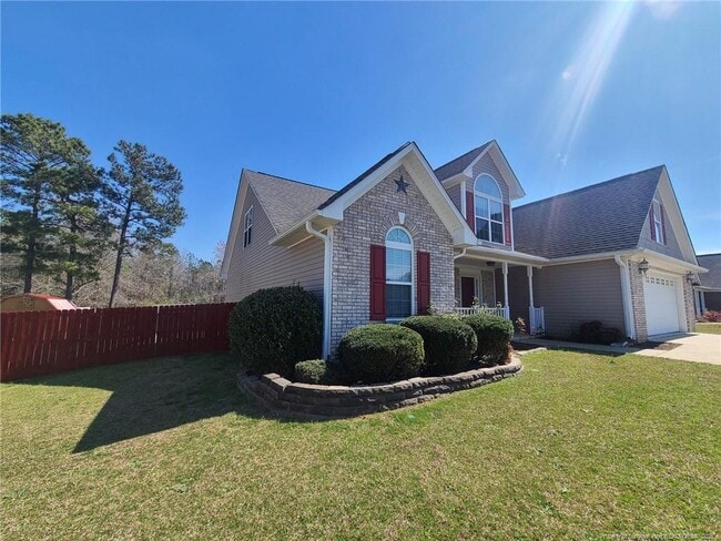123 Royal Briar Ct in Raeford, NC - Building Photo - Building Photo