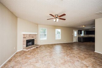 3563 Saguaro Dr in Grand Prairie, TX - Building Photo - Building Photo