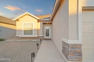 12612 Don Norte St in El Paso, TX - Building Photo - Building Photo
