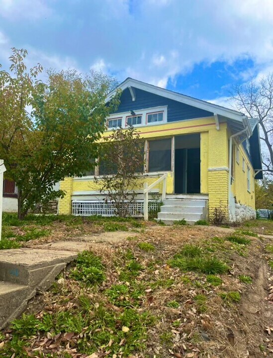 5521 Park Ave in Kansas City, MO - Building Photo