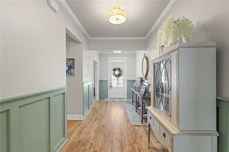 2121 Charmond Dr in Monroe, GA - Building Photo - Building Photo