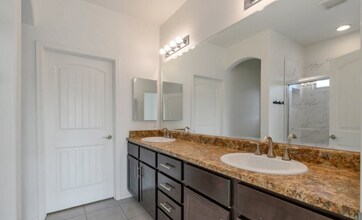 7889 W Chuckwalla Pl in Tucson, AZ - Building Photo - Building Photo