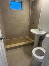 2850 NW 14th St in Fort Lauderdale, FL - Building Photo - Building Photo