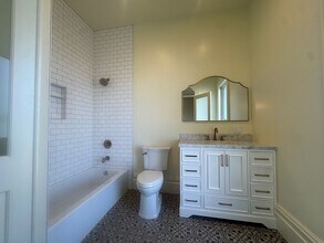 1405 B St in Eureka, CA - Building Photo - Building Photo