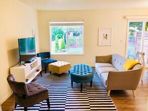 17135 Beers Ave in Sandy, OR - Building Photo - Building Photo