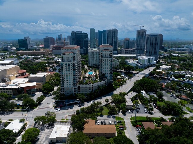 709 SW 4th St, Unit Palmira 709 in Fort Lauderdale, FL - Building Photo - Building Photo
