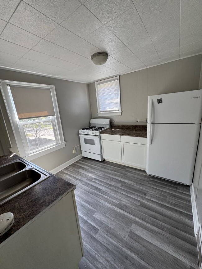 1401 N Court St in Rockford, IL - Building Photo - Building Photo