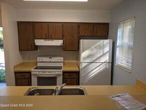 221 Knox McRae Dr in Titusville, FL - Building Photo - Building Photo