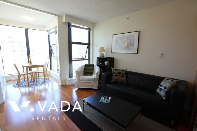 1723 Alberni St in Vancouver, BC - Building Photo - Building Photo
