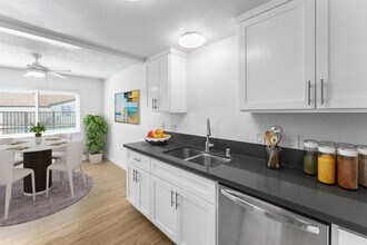 Monroe Garden in Garden Grove, CA - Building Photo - Building Photo