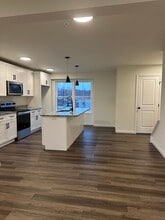 36 Old Stone Way in York, PA - Building Photo - Building Photo