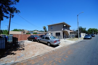 Carlota 4-Plex in Los Angeles, CA - Building Photo - Building Photo