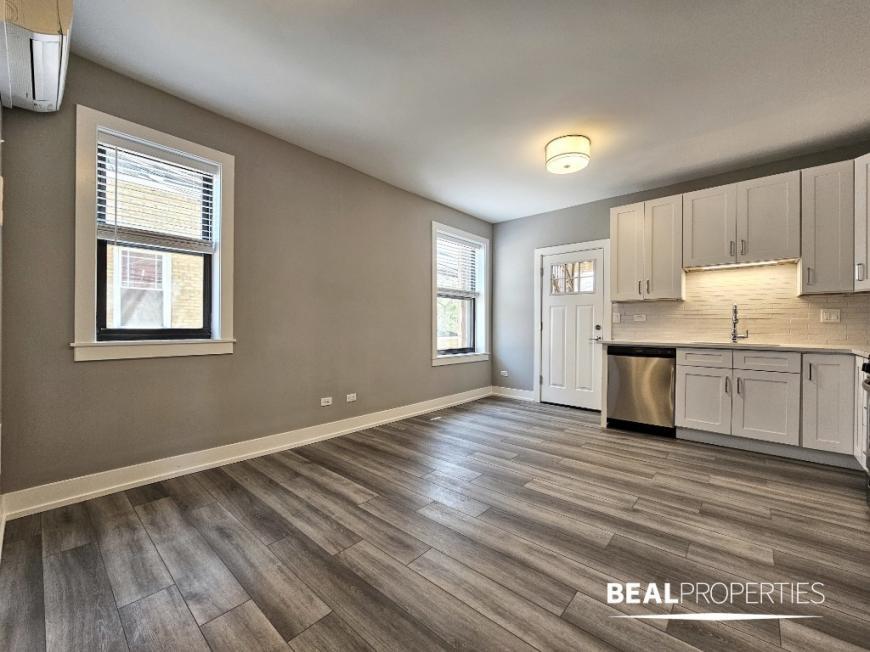 3939 N Janssen Ave in Chicago, IL - Building Photo