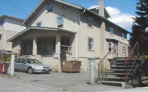 4226 7th Ave NE in Seattle, WA - Building Photo - Building Photo