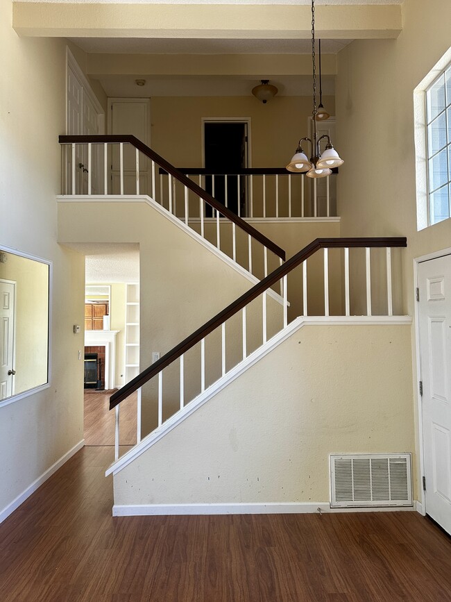 16 Brighton Dr in Vallejo, CA - Building Photo - Building Photo