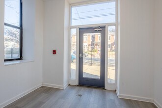 The Cornerstone in Louisville, KY - Foto de edificio - Building Photo