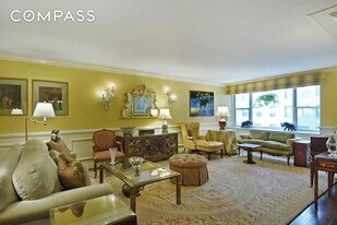 340 E 64th St, Unit 6R in New York, NY - Building Photo