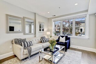 3918 W St NW in Washington, DC - Building Photo