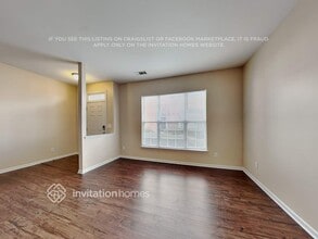 2011 Kegsworth Dr in Charlotte, NC - Foto de edificio - Building Photo