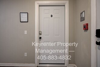 2325 NW 12th St in Oklahoma City, OK - Building Photo - Building Photo