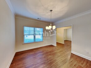 2515 Beal St in Snellville, GA - Foto de edificio - Building Photo