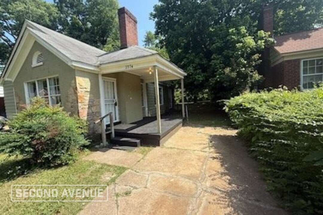 2374 Larose Ave in Memphis, TN - Building Photo