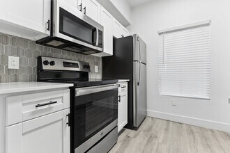 875 W Pecos Rd in Chandler, AZ - Building Photo - Building Photo