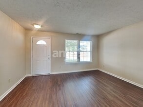 10660 Brighton Knoll Pky N in Noblesville, IN - Foto de edificio - Building Photo