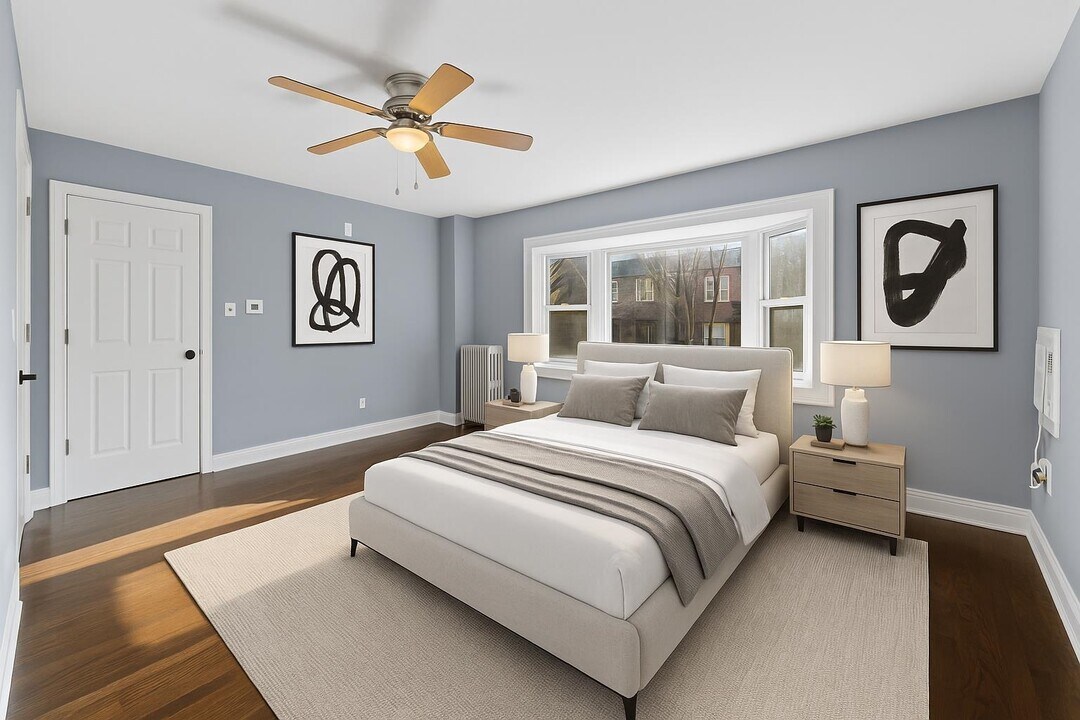 211 New York Ave in Jersey City, NJ - Building Photo