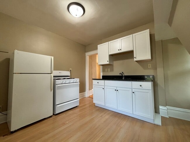 5016 Xerxes Ave S in Minneapolis, MN - Building Photo - Building Photo