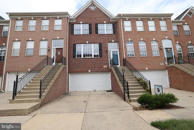 property at 43121 Shadow Terrace