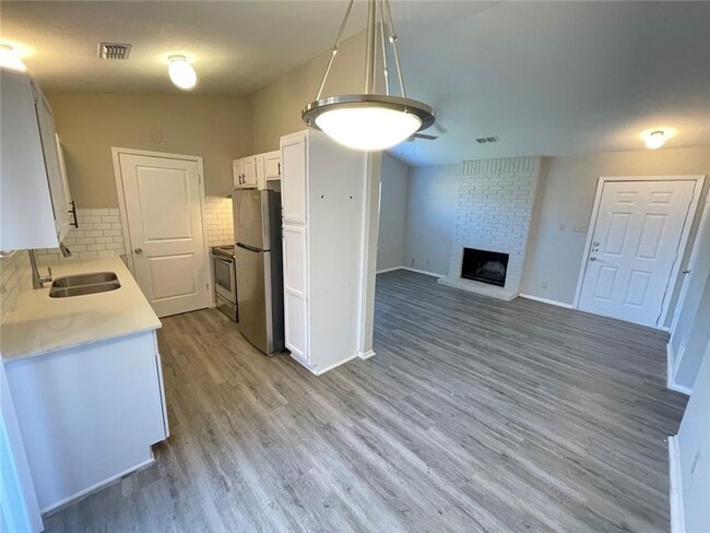 property at 8004 Clydesdale Dr