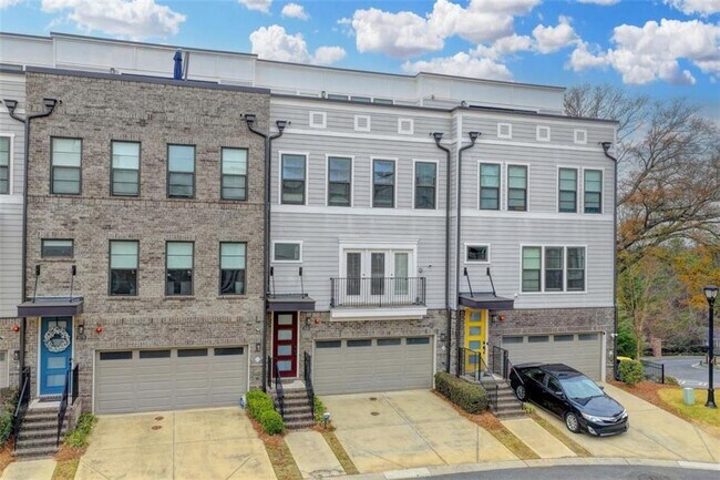 property at 2083 Holtz Ln