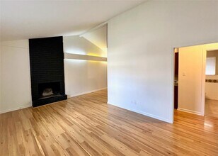 1907 Rabb Rd in Austin, TX - Building Photo - Building Photo