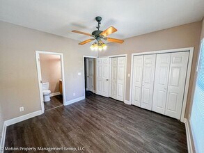 6918 Northside Dr in Chattanooga, TN - Building Photo - Building Photo