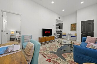 1862 6th St in Sarasota, FL - Building Photo - Building Photo