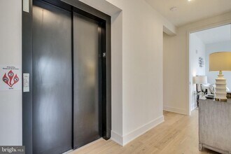 521 N Washington St in Alexandria, VA - Building Photo - Building Photo