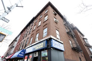 361 Court St in Brooklyn, NY - Building Photo