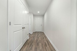610 Riverwalk Cir in Freeport, FL - Building Photo - Building Photo