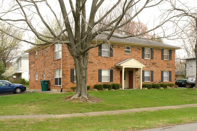 8715 Bayberry Pl in Louisville, KY - Building Photo - Building Photo