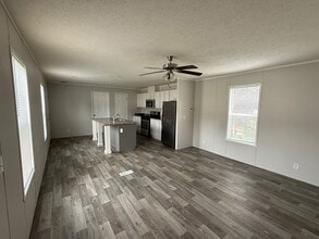 511 Pettycoat Ln in Battle Creek, MI - Building Photo - Building Photo
