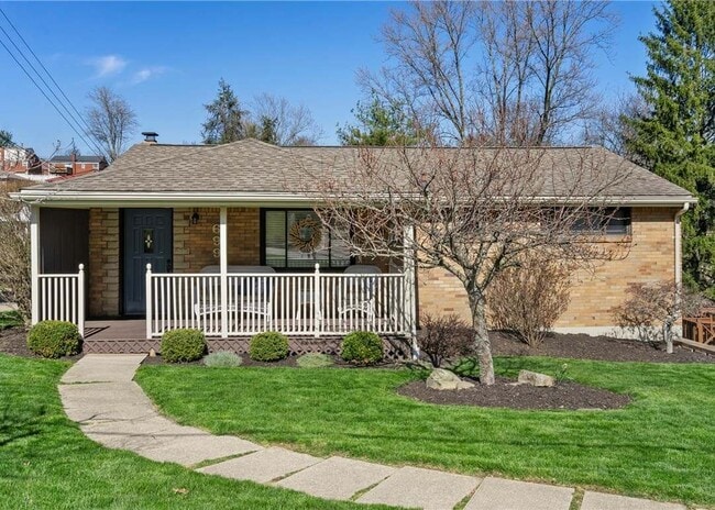 property at 699 Doris Dr